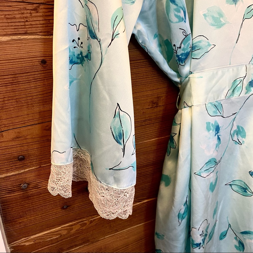 Kate Spade ♠️ Robe - Picture 9 of 10